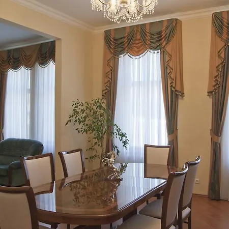 Apartment Na Zahradni Karlovy Vary